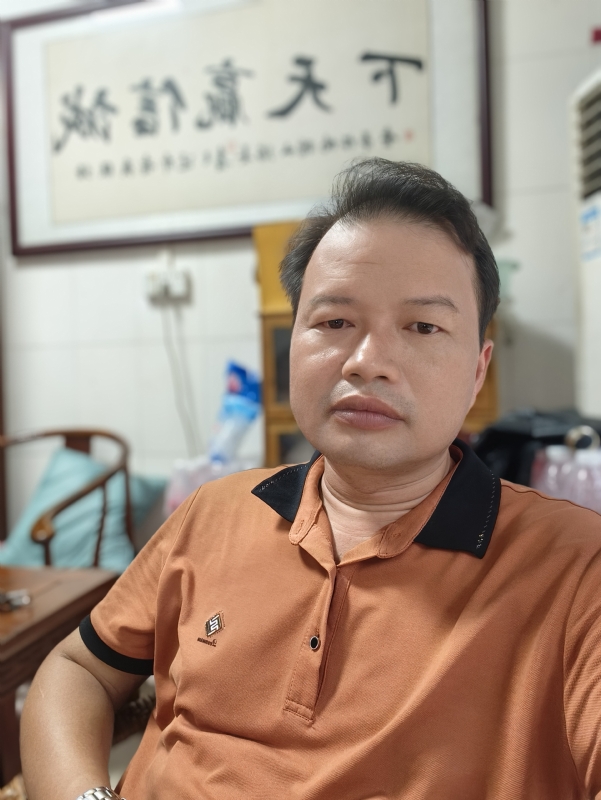自强不息的第一张照片--厦门相亲网