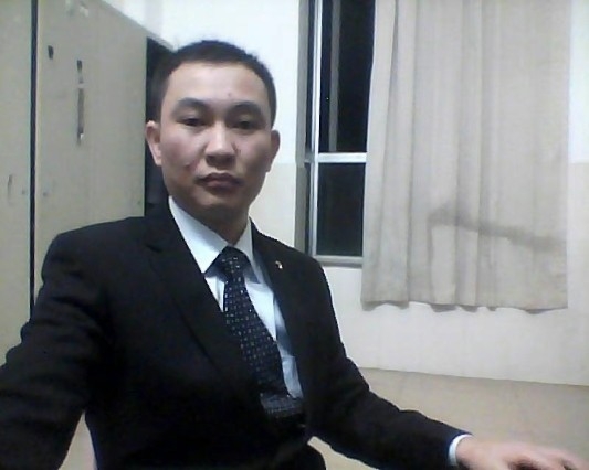 诚恳的大叔的第一张照片--厦门相亲网
