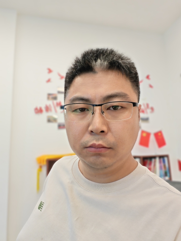 苦海寻舟的第一张照片--厦门相亲网